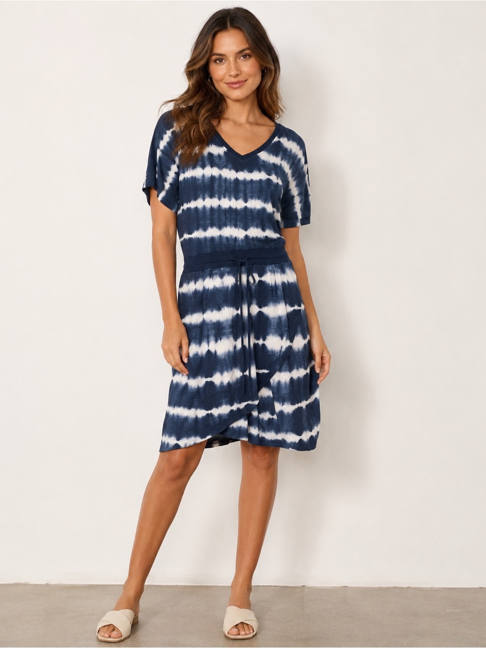 Sundance Blue & White Tie-Dye Wrap Dress Size Medium / Fits like M-L